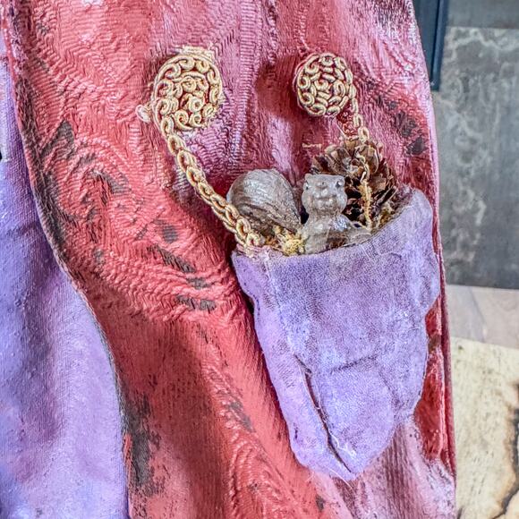 Old World Clothtique Woodland Santa Claus w Nest, TreeTop/Tabletop Holiday-18”H - Picture 7 of 10